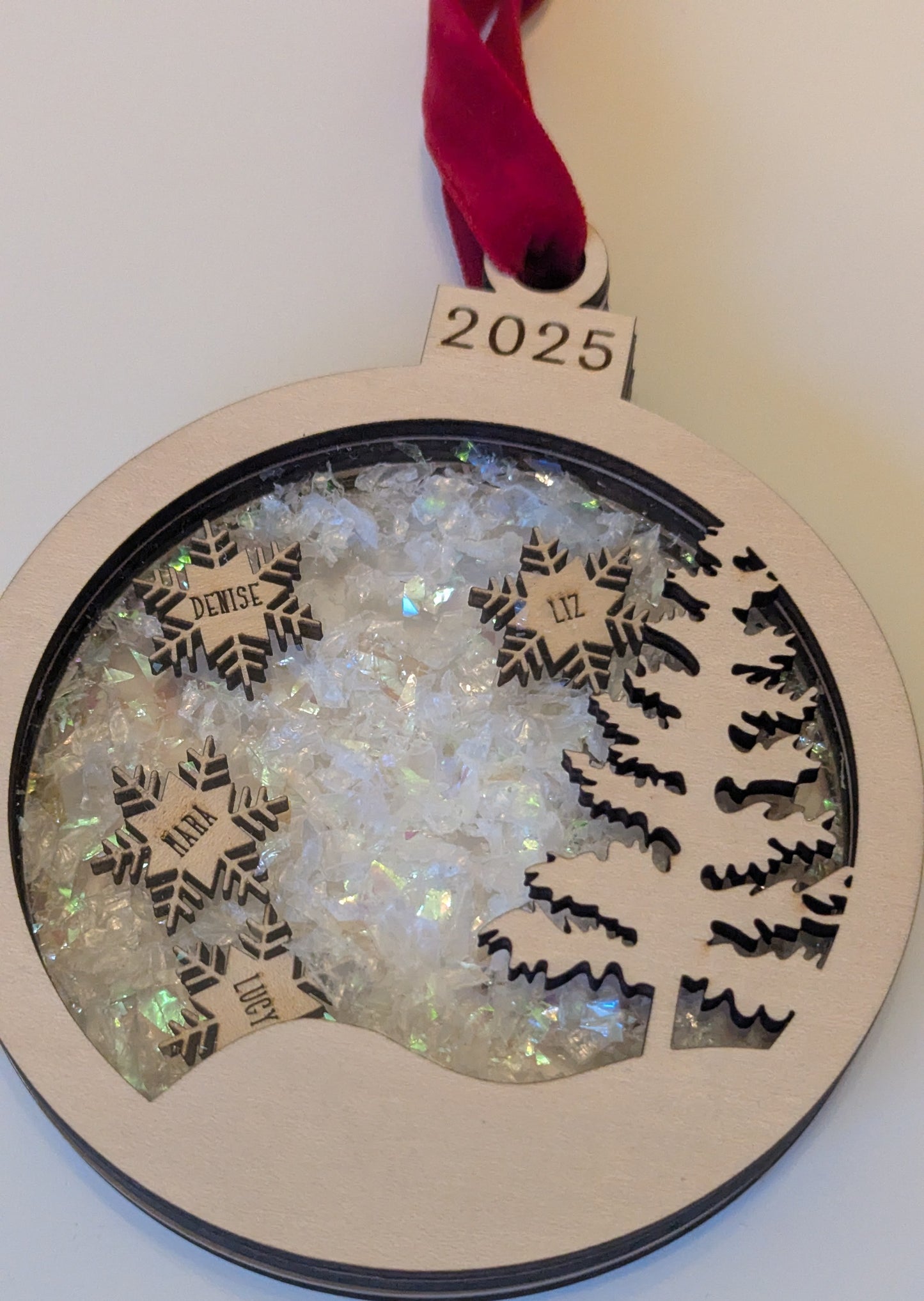 Family or Group Shaker Ornament